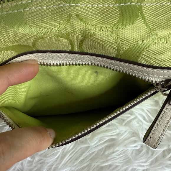 y2k Coach 2006 Vintage F06044 Lime Green Jacquard Shoulder Bag - Picture 8 of 12